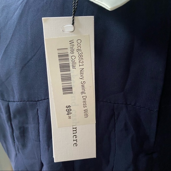 NWT NAVY SWING DRESS WITH PETER PAN COLLAR 💋💋 - Picture 9 of 9